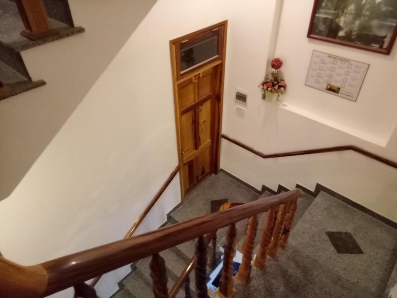Hotel Hoang Dung Kinh Dinh Екстериор снимка