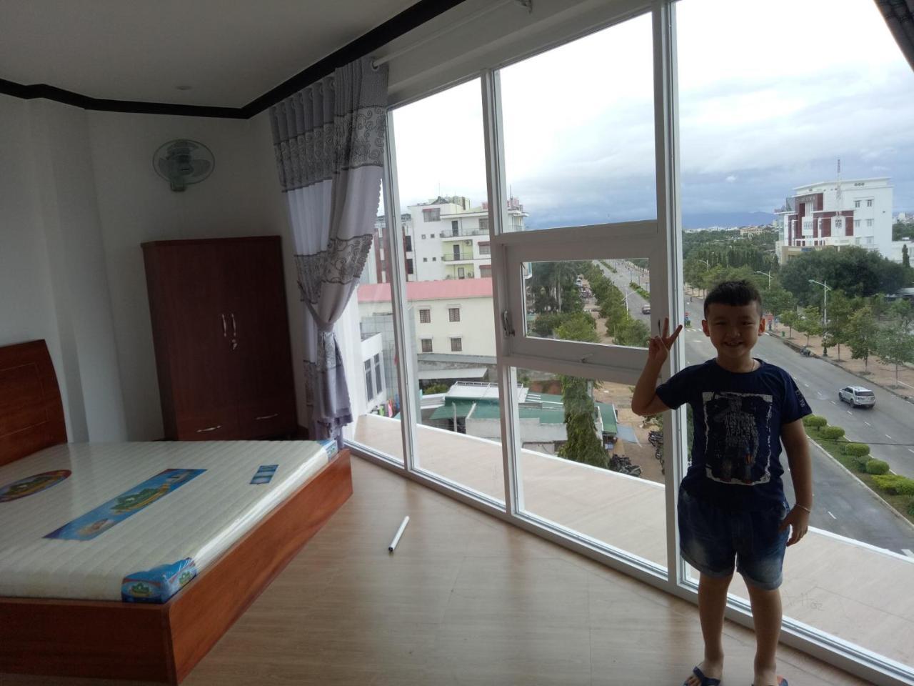 Hotel Hoang Dung Kinh Dinh Екстериор снимка