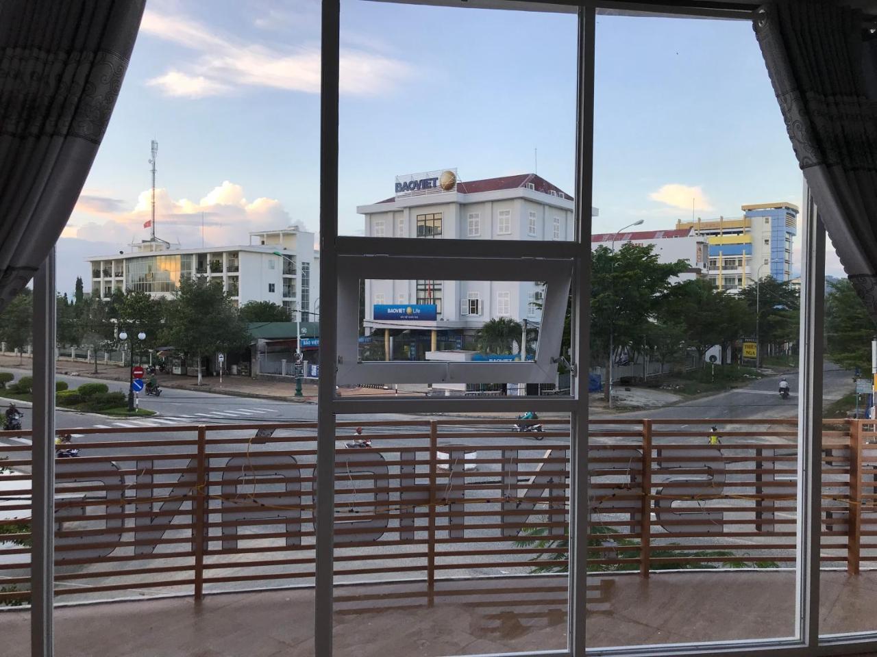 Hotel Hoang Dung Kinh Dinh Екстериор снимка