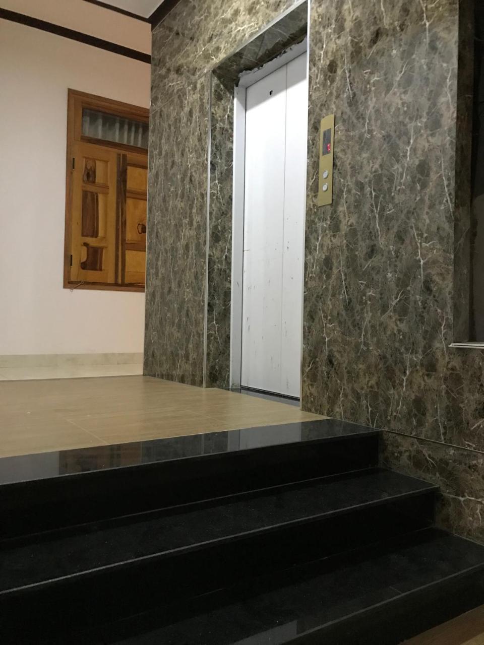 Hotel Hoang Dung Kinh Dinh Екстериор снимка