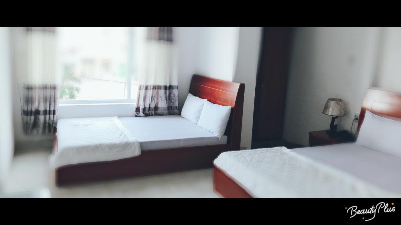 Hotel Hoang Dung Kinh Dinh Екстериор снимка
