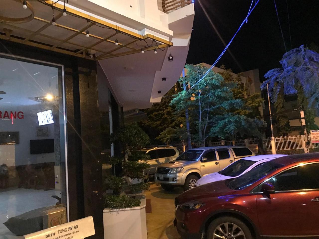 Hotel Hoang Dung Kinh Dinh Екстериор снимка