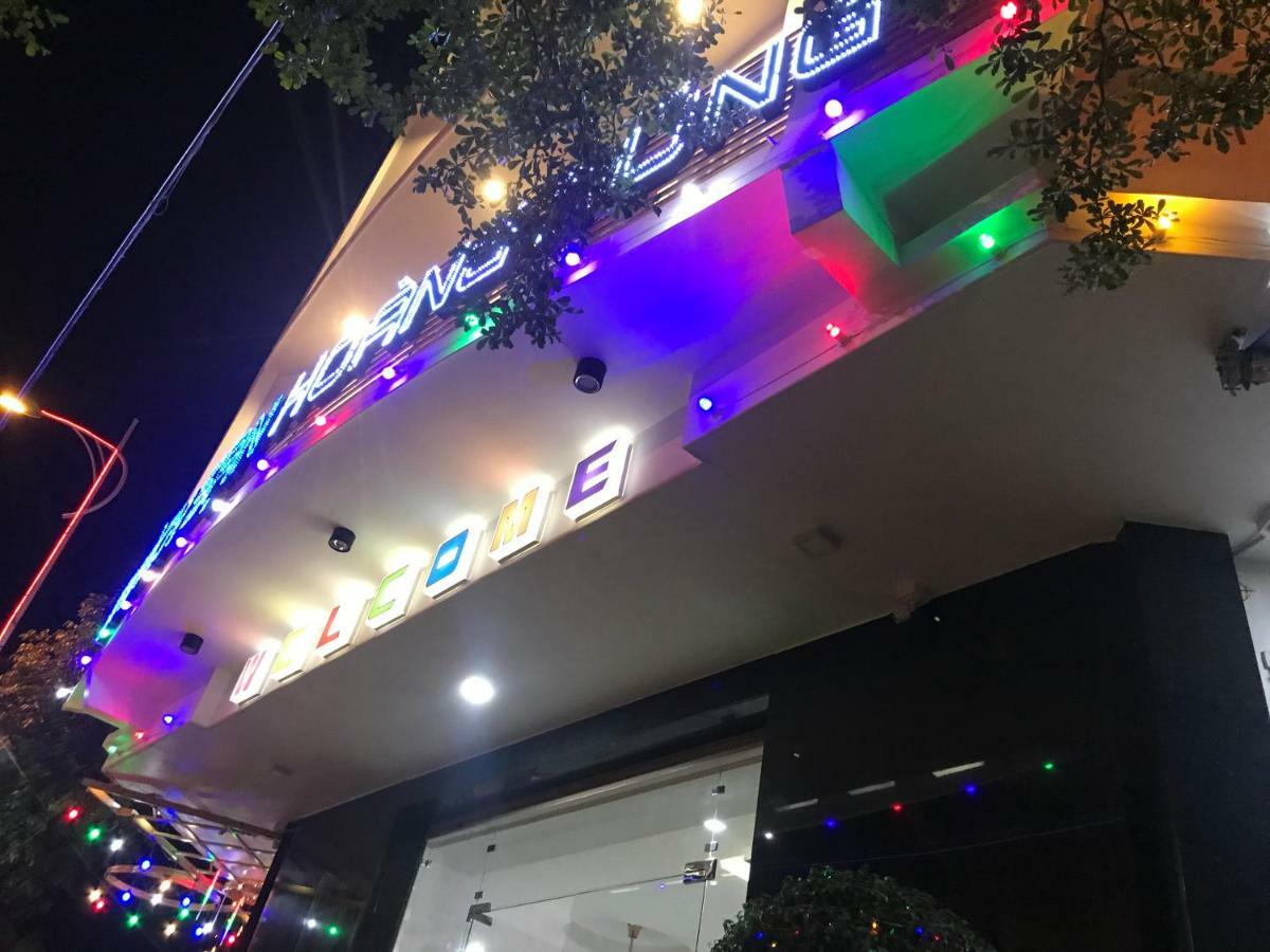 Hotel Hoang Dung Kinh Dinh Екстериор снимка